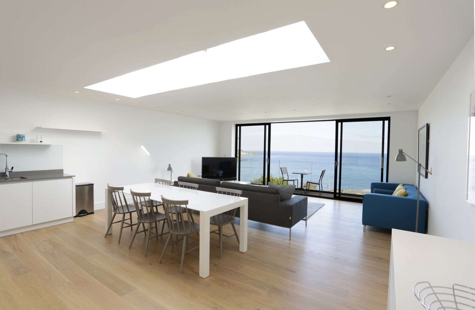 Contemporary Apartments - Carbis Bay Contemporary Apartments - Carbis Bay